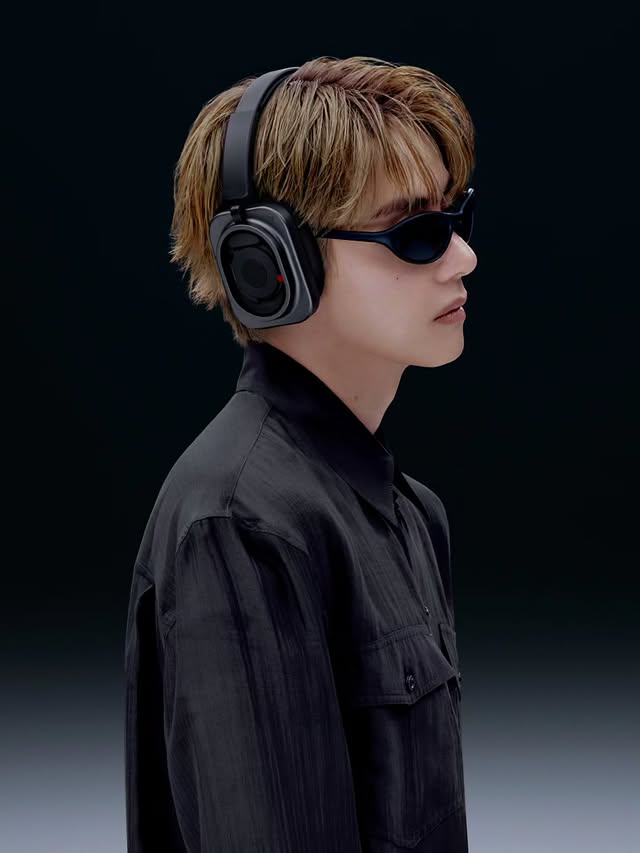Headphone (1) Pro launches today, and @thv is joining Nothing as our new Global Brand Ambassador. We shot the campaign in Seoul, and these are a few moments from behind the scenes. V has an instinct for fearless exper…