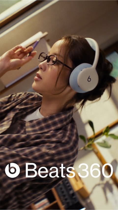 Never the same girl twice. Beats 360 with @nanaouyang.