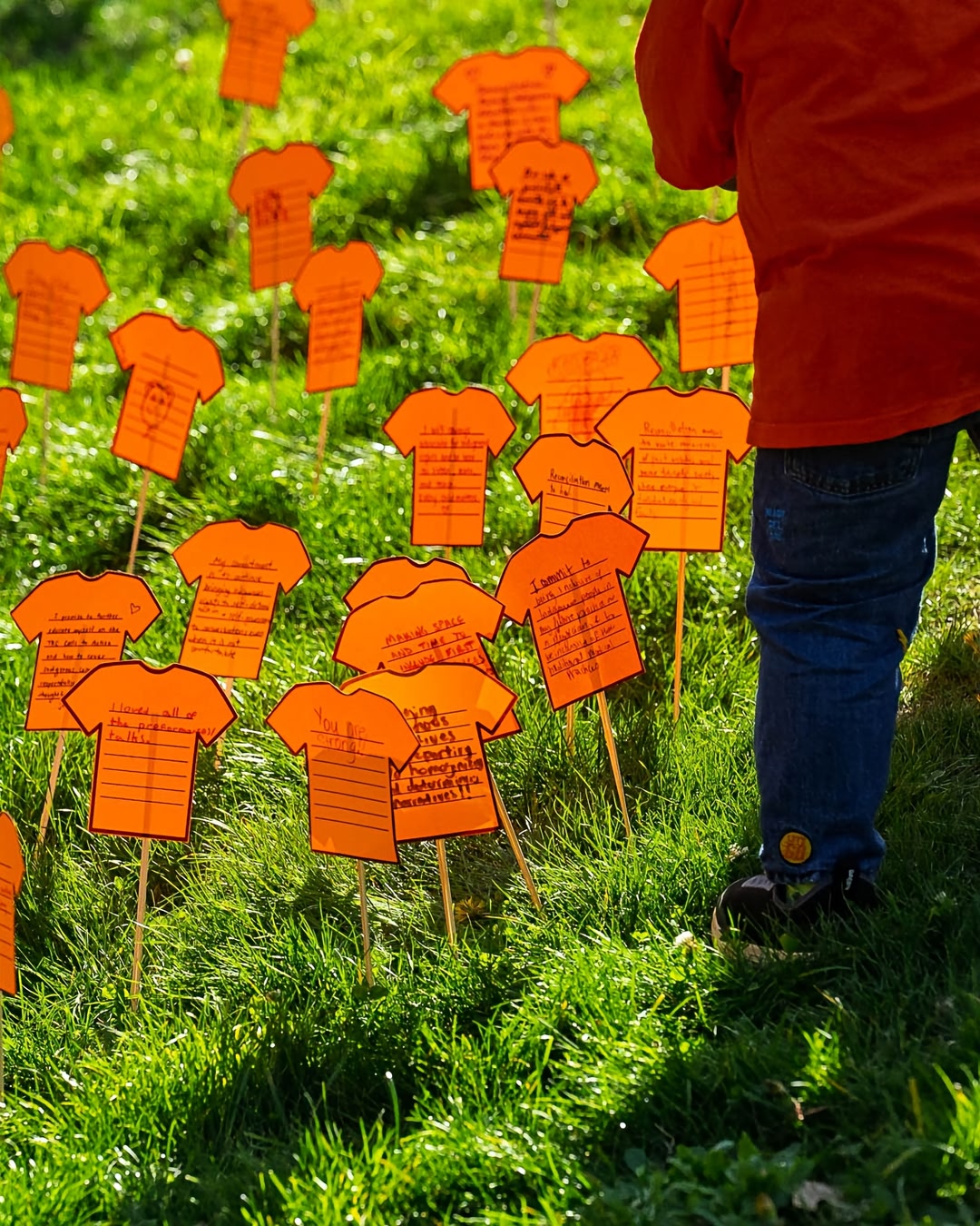 Today at the UBC Vancouver campus, our community united for an Intergenerational March to commemorate Orange Shirt Day. ⁣⁣ ⁣⁣ Led by UBC Faculty of Forestry & Environmental Stewardship (@ubcforestry) and UBC Faculty o…