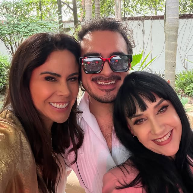 Felicidades queridísima @susanazabaleta Celebro tu libertad, tus carcajadas, tu sensualidad y tu talento. Eres inspiración. Gracias por tu entrañable amistad. Te adoro.