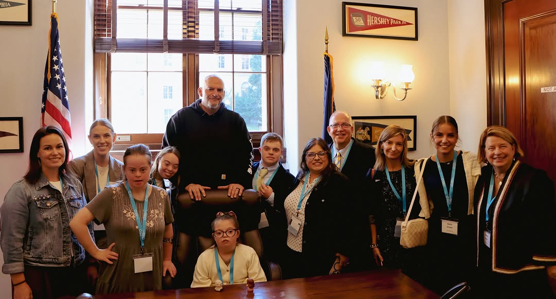 Was an honor to meet these Pennsylvanians with the National Down Syndrome Congress today. From the IDEA Full Funding Act to the SSI Savings Penalty Elimination Act, making sure people with disabilities have the approp…