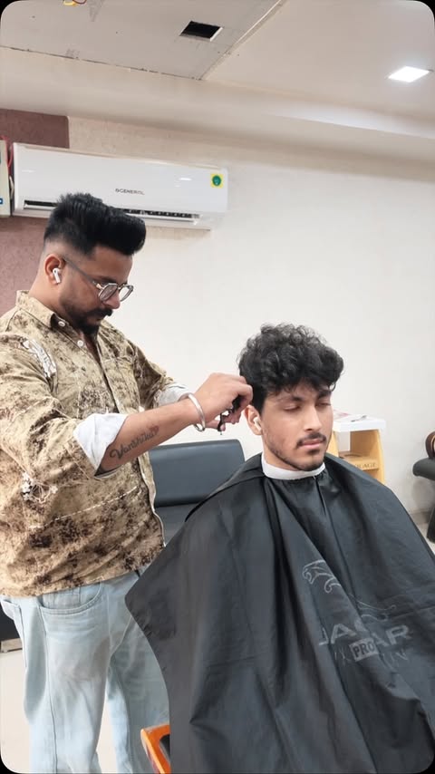 Last hair cut of my life 😭 #reels #funny #haircut #trending #fyp