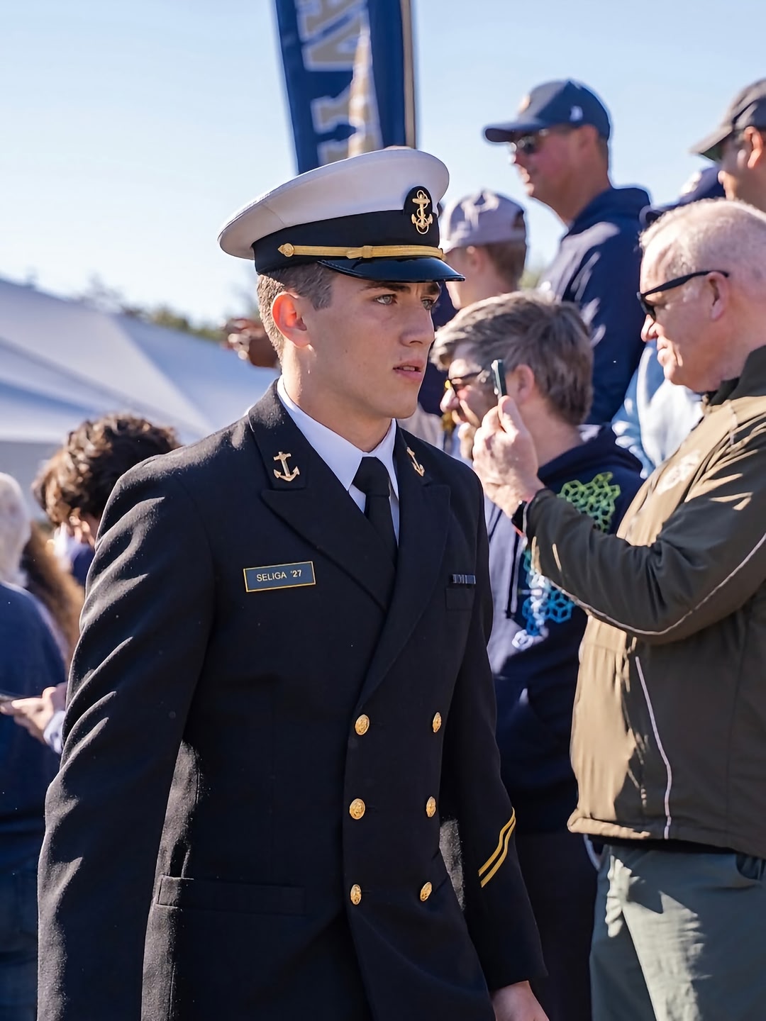 Today marked the shift to the Service Dress Blue uniform for the Brigade of Midshipmen. The Service Dress Blue uniform incorporates historic insignia that signify leadership billets, academic and athletic excellence, …