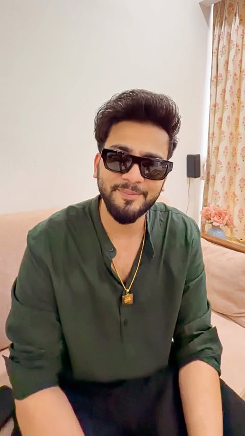 8 October ki raat sona nahi hai @alibabalootdeals . . #elvishyadav #elvisharmy