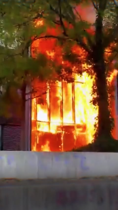 LFI est un parti séditieux qui légitime la violence et appelle à l’insurrection. La question de son interdiction doit désormais être posée.