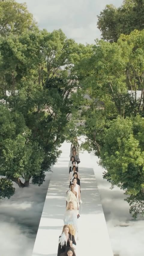 Throwback to @dior’s Spring/Summer 2027 show, surrounded by friends of the Maison. #LVMH #Dior #DiorSummer27