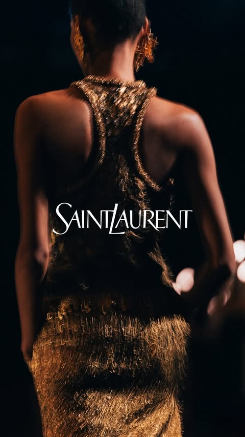 Finale at the Women’s Summer 27 Show by Anthony Vaccarello⁣ ⁣ #YSL #YvesSaintLaurent #SaintLaurent⁣ @anthonyvaccarello