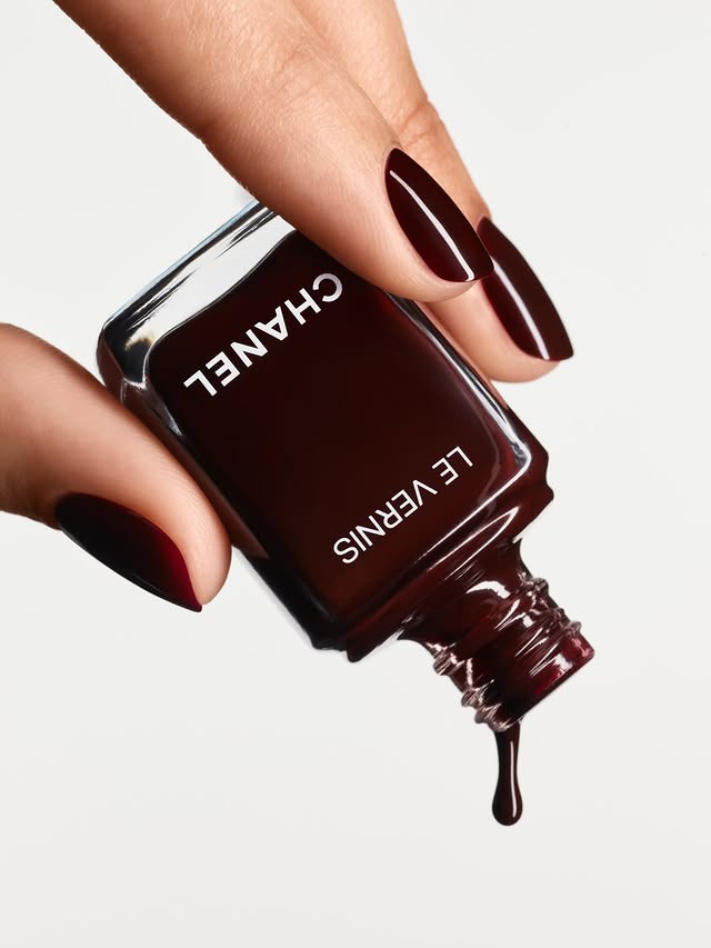 ROUGE NOIR. Season of the vamp. The original cult icon adds a touch of rebel sophistication to every look. #CHANELMakeup #ChanelBeauty #RougeNoir