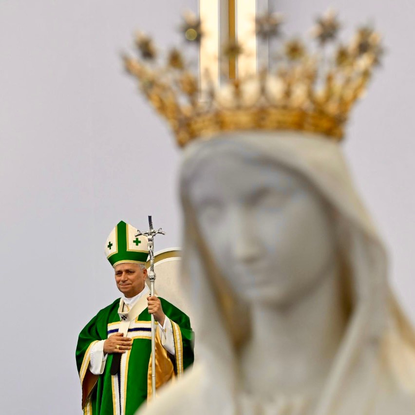 EN: Mary comes to remind us of the greatness and richness of our calling to life, to eternal life. In the face of current trends that seek to redefine the value of human life in illness, suffering, and old age, the gr…