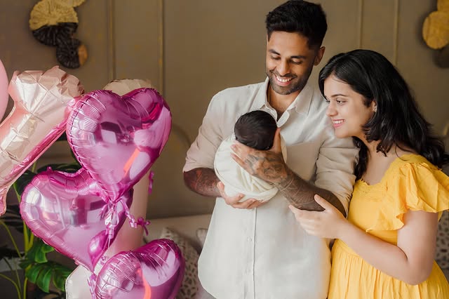 Our first daughters day with our little girl, and our hearts have never known a love like this 💕🪬 📸 @mommyshotsbyamrita
