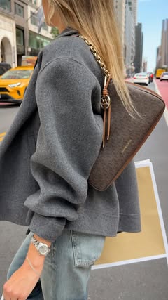 When in doubt, shop it out. 🛍️