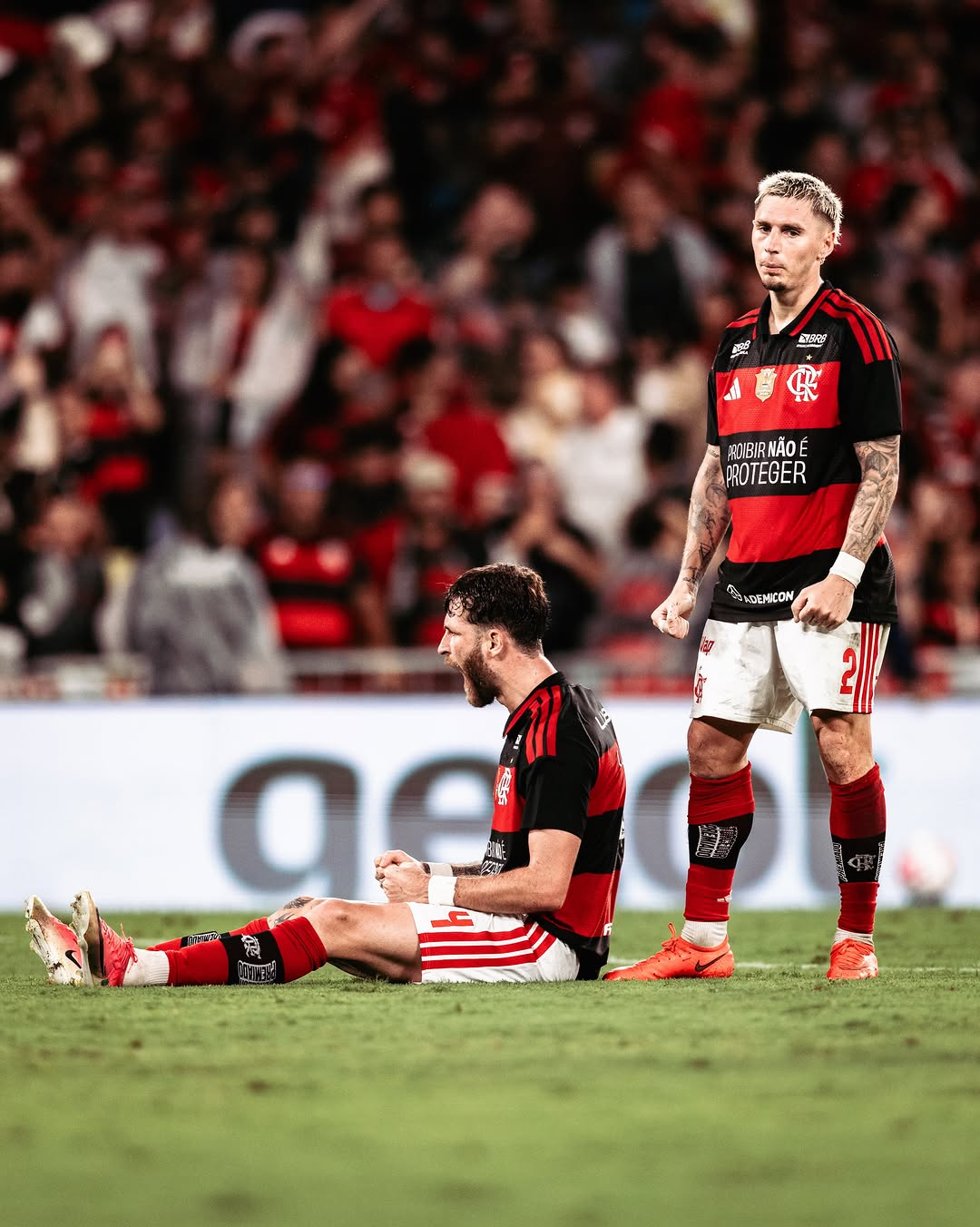 CRF, até o fim!!! ❤️🖤
