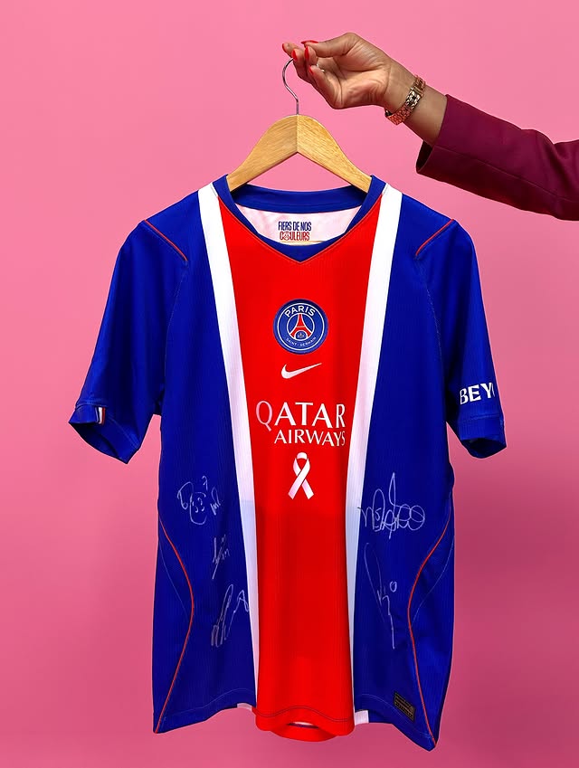 WIN A SIGNED PSG JERSEY 🎁 In support of Breast Cancer Awareness Month, Qatar Airways and Paris Saint-Germain are giving you the chance to win a signed PSG jerseys How to enter: ✈️ Follow @qatarairways ❤️ Follow @psg …