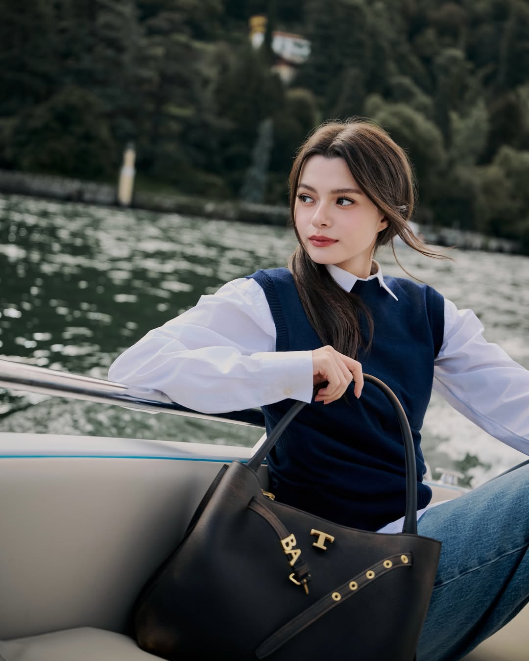 A day on Lake Como, embracing the essence of the Italian lifestyle. Brand Ambassador Becky Armstrong carries her T Signature bag with effortless elegance, personalised with gold-tone initials through the My Signature …