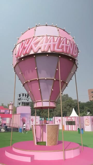 And we’re officially at Nykaa Land! ✨ Day 1 at the Kay Beauty booth has been filled with our favourite products, new faces, and so much happening around us. Here’s a little glimpse of the day so far💗