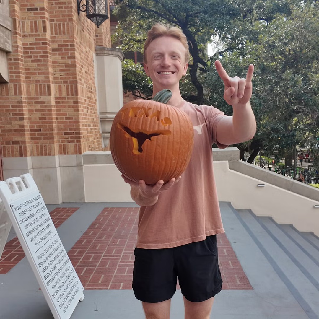 (burnt) Orange is kind of our thing. 🎃🤘 Show off your Longhorn pride with our free UT-themed pumpkin stencils! Link in our bio 🔗