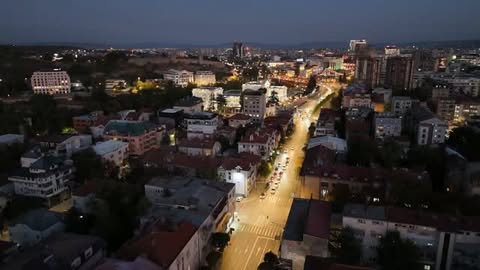 Честит Ден на македонската револуционерна борба! Небото свети Македонија. Неколку секунди македонска убавина и пораки. За многу години!