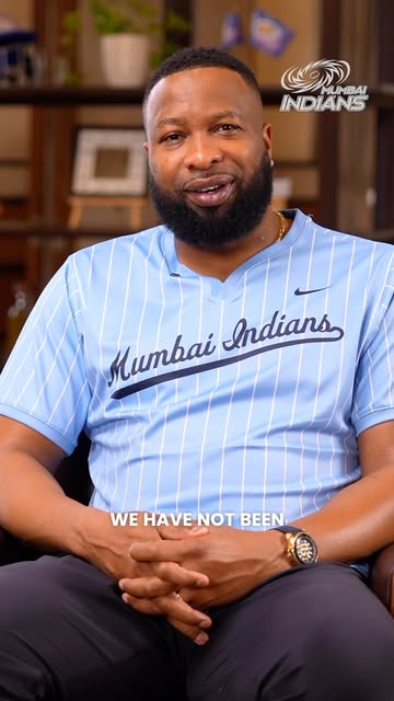From Polly, straight to our Paltan 💙 Message ekdum clear hai! 🫡 #MumbaiIndians #OneFamily