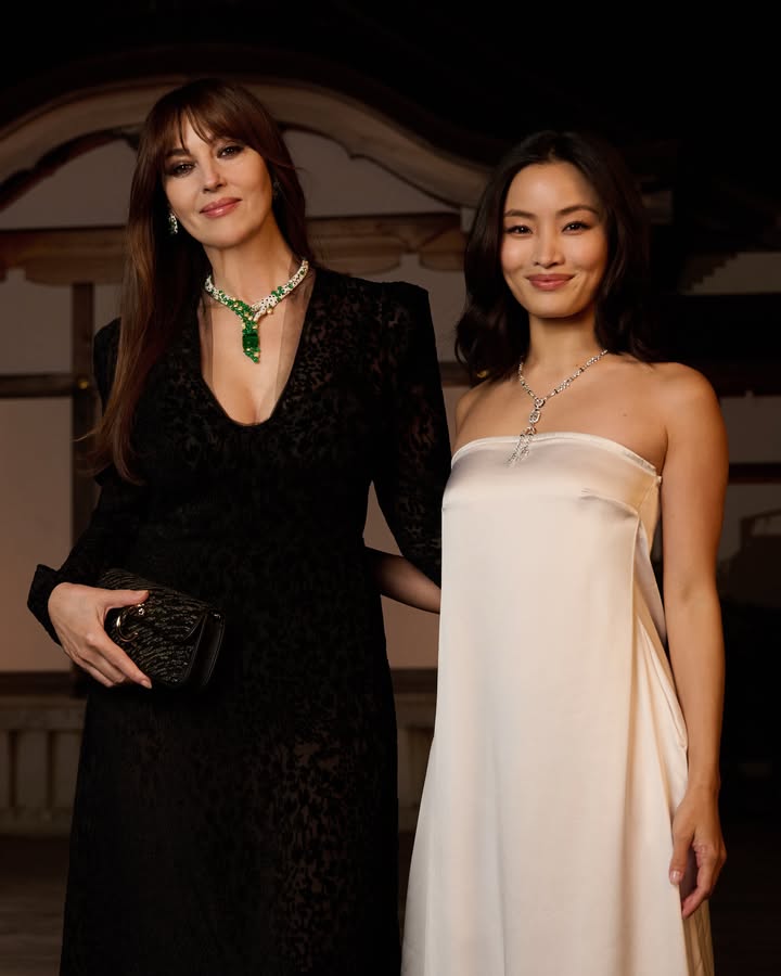 Precious moments in celebration of Le Chœur des Pierres were shared by @monicabellucciofficiel, @annasawai, @sofiacoppola, @kento_kaku, Haruka Ayase, @imada_mio, Ryo Yoshiza and Nanako Matsushima. Wearing High Jewelry…