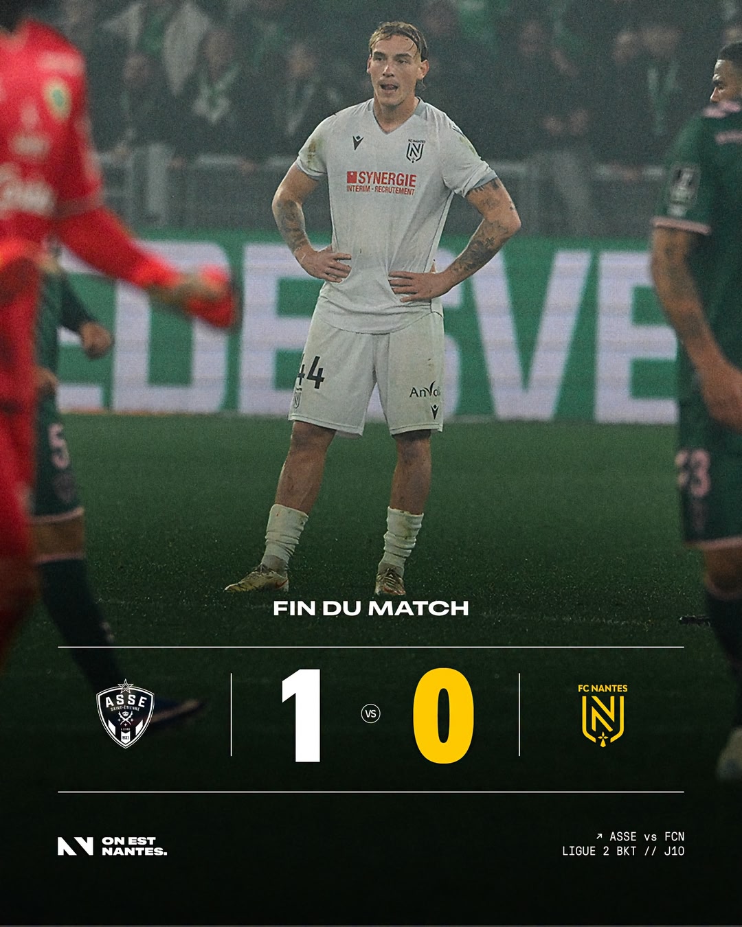 𝗙𝗶𝗻 𝗱𝘂 𝗺𝗮𝘁𝗰𝗵. Le FC Nantes s’incline face aux Verts dans les toutes dernières minutes de la rencontre. ⌙ 𝟭-𝟬