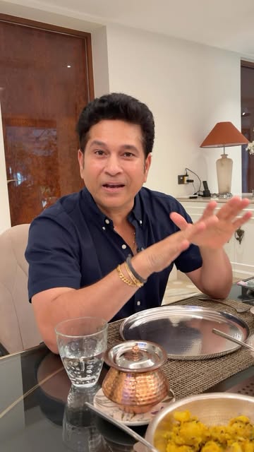 Zindagi ek safar hai suhana, jab tak banta hai ghar pe aisa khana! 😂