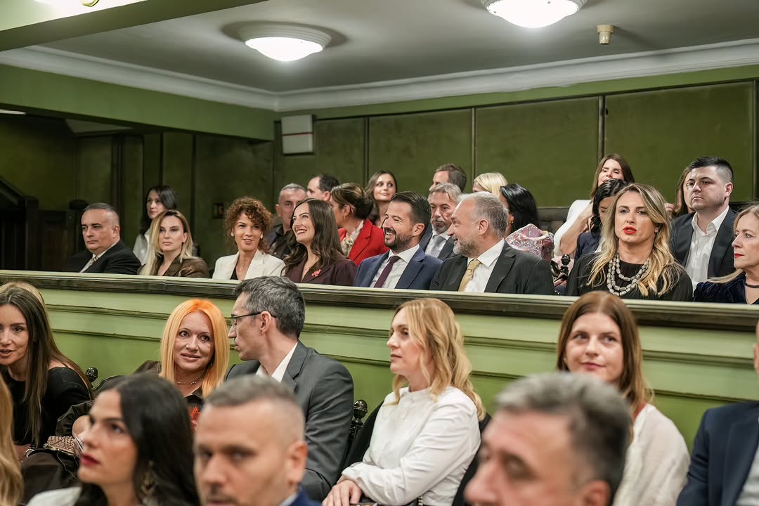 Sinoć je „Zetski dom” bio mjesto na kojem smo zajedno položili jedan od najvažnijih ispita svakog društva – ispit zajedništva, solidarnosti i čovječnosti. Pokazali smo da je Crna Gora najsnažnija kada smo jedni uz dru…