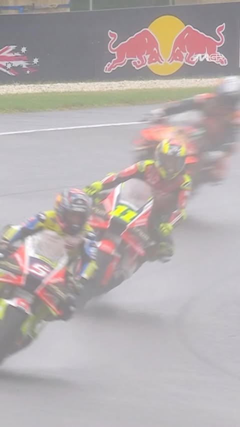 The final roar of the island 🫶 #AustralianGP 🇦🇺 #LCR #MotoGP #DiogoMoreira #JohannZarco