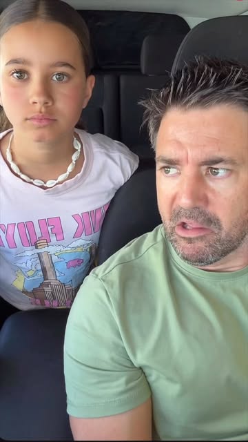 😳We only argue in song. Inspired again by the brilliant @bouuhyachaka #hugel #dad #daughter #funnyreels