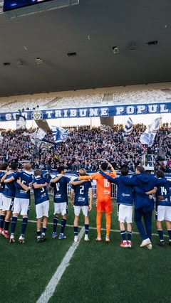 C’est beau hein ? C’est Bordeaux 💙🤍 #AllezBordeaux