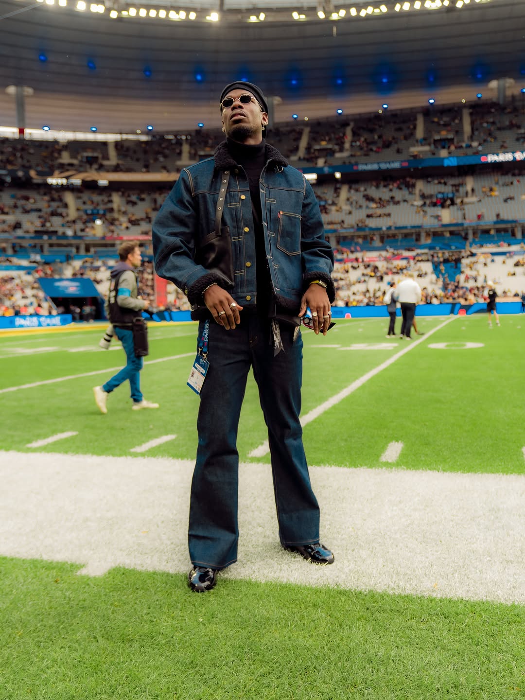 This stadium feels like home. Such a pleasure to be back here for the first NFL event in France, and surely not the last !! Where have you been ? 😂 @burnaboygram Home 🏠 🥺 Pittsburgh 👋🏾 It’s getting real now ! 🕺�…
