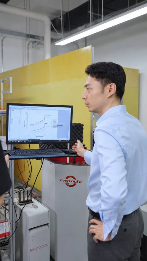 “A superhero might disappear on one side of a wall and reappear on the other side. In physics, a similar process is called #Quantum Tunneling,” says Prof. Zhang Ding from Dept. of #Physics. He explains how it advances…