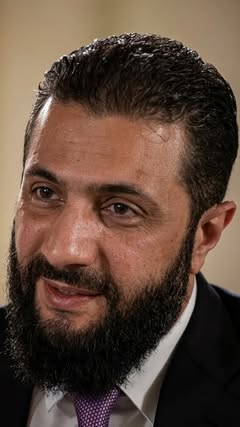 الطريق السليم هو العقلانية وأن تحضر الحكمة، ونحن لا نرد على الباطل إلا بالحق فالحق لا يرد عليه بالباطل أبدا، ولا نرد على الإساءة إلا بالإحسان" فخامة السيد الرئيس أحمد الشرع