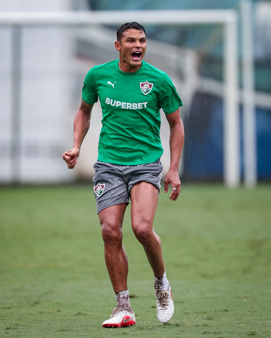 Thiago Emiliano Da Silva. O Monstro. 📸: @marcelogoncalves.photo/FFC