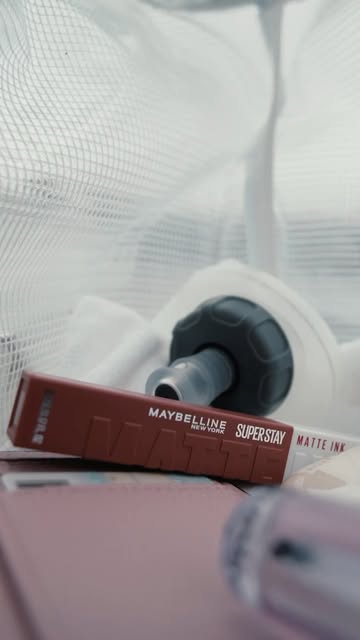 Training for 26.2 miles and the biggest challenge yet. Possibility has no finish line. #MaybellinePartner @zarnagarg @maria_cb @noellelambert @maybelline