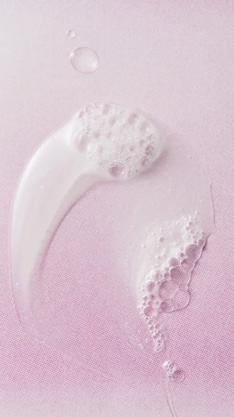 how many twins did u count?? the kit named after our founder's favorite word, available now @sephora 💛