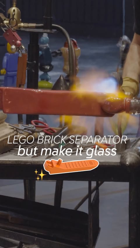 might need this brick separator to separate our eyes from the screen 🤭 🎥: @corningmuseum
