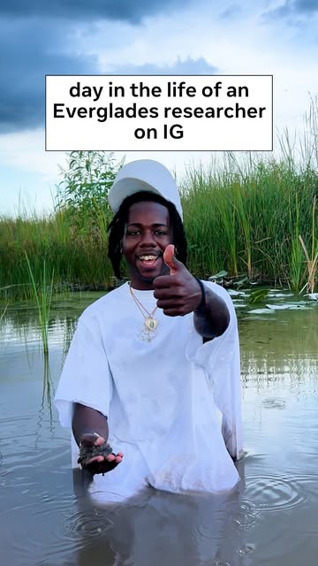 he’s not a fashion influencer. he’s a scientist rocking gold grills and a pet chameleon, better known as @kidflamess after getting his masters degree in biology at just 23, he turned to @instagram to make climate scie…