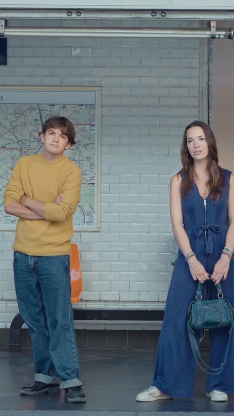 Notre single “Le Temps d’un arrêt” sortira le 16 octobre prochain ! Un immense plaisir pour moi d’avoir pu travailler avec @hermance___ sur ce nouveau titre. On aura mis presque un an et demi à le sortir, en passant p…