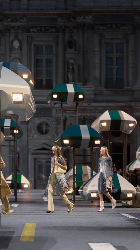 Sounds of the @louisvuitton Spring/Summer 2027 show. #LVMH #LouisVuitton #LVSS27