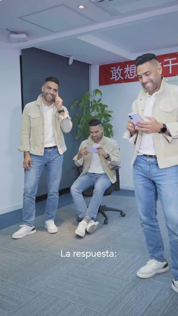 Nosotros sabemos que el 10% todavía tiene mucho por dar🔋. Ver videos, jugar y seguir disfrutando de nuestro celular es posible por mucho más tiempo con el HONOR 600 Smart. ¡Hasta 72 horas de autonomía en modo ultra a…