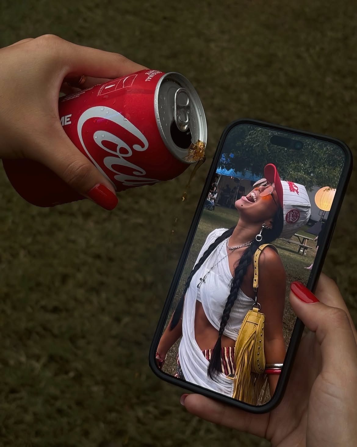 Feeling unmatched when it’s live music and a Coke in hand 📸 @nicoledelosreyes_