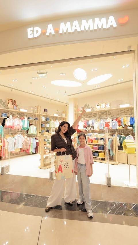 A little shopping for my girl, a little gifting for someone special, and lots of happy moments in between. 💛✨ Loved exploring the beautiful Autumn Winter ’26 collection at Ed-a-Mamma — playful prints, joyful colours,…