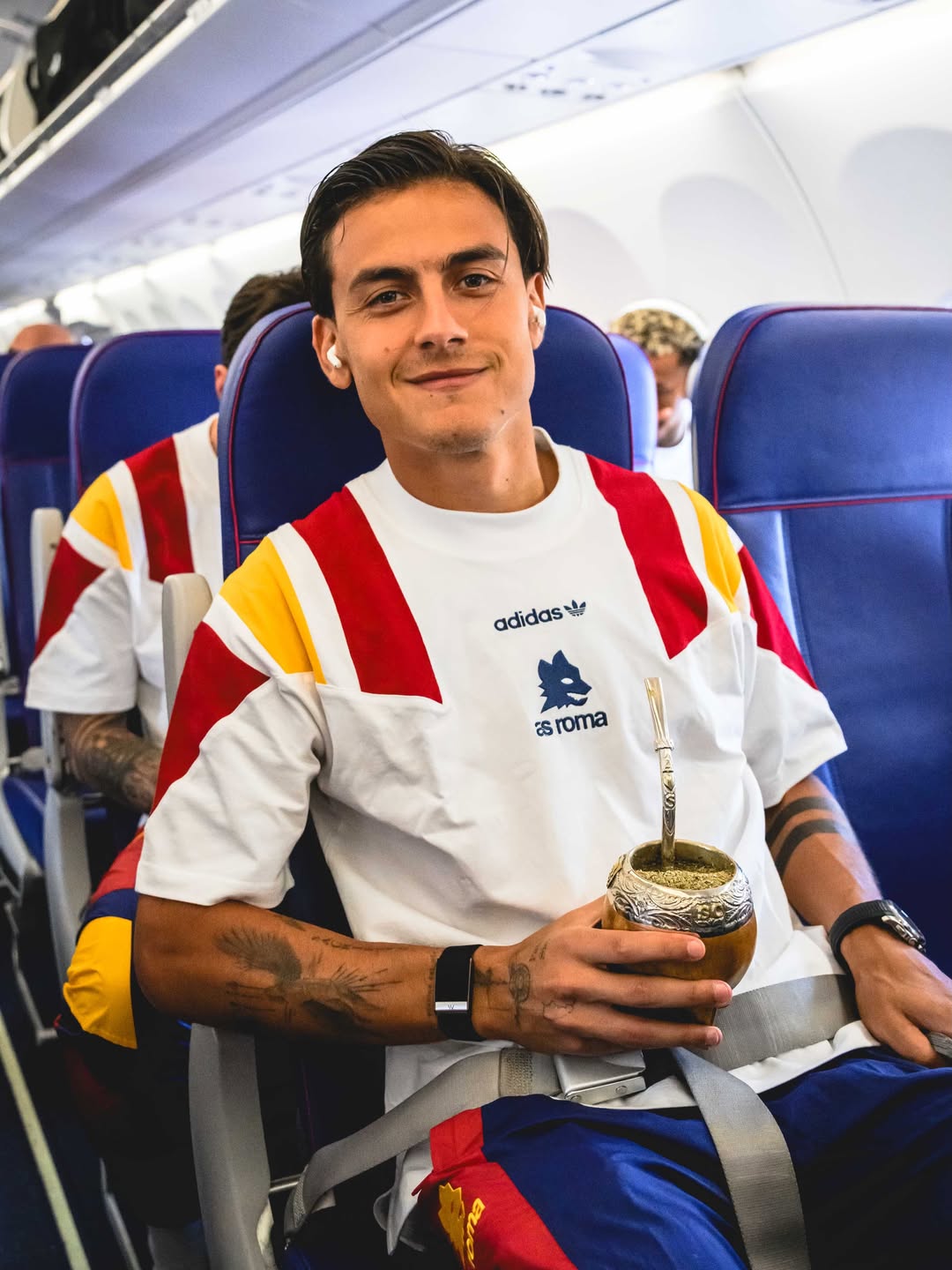🐺🛫📸