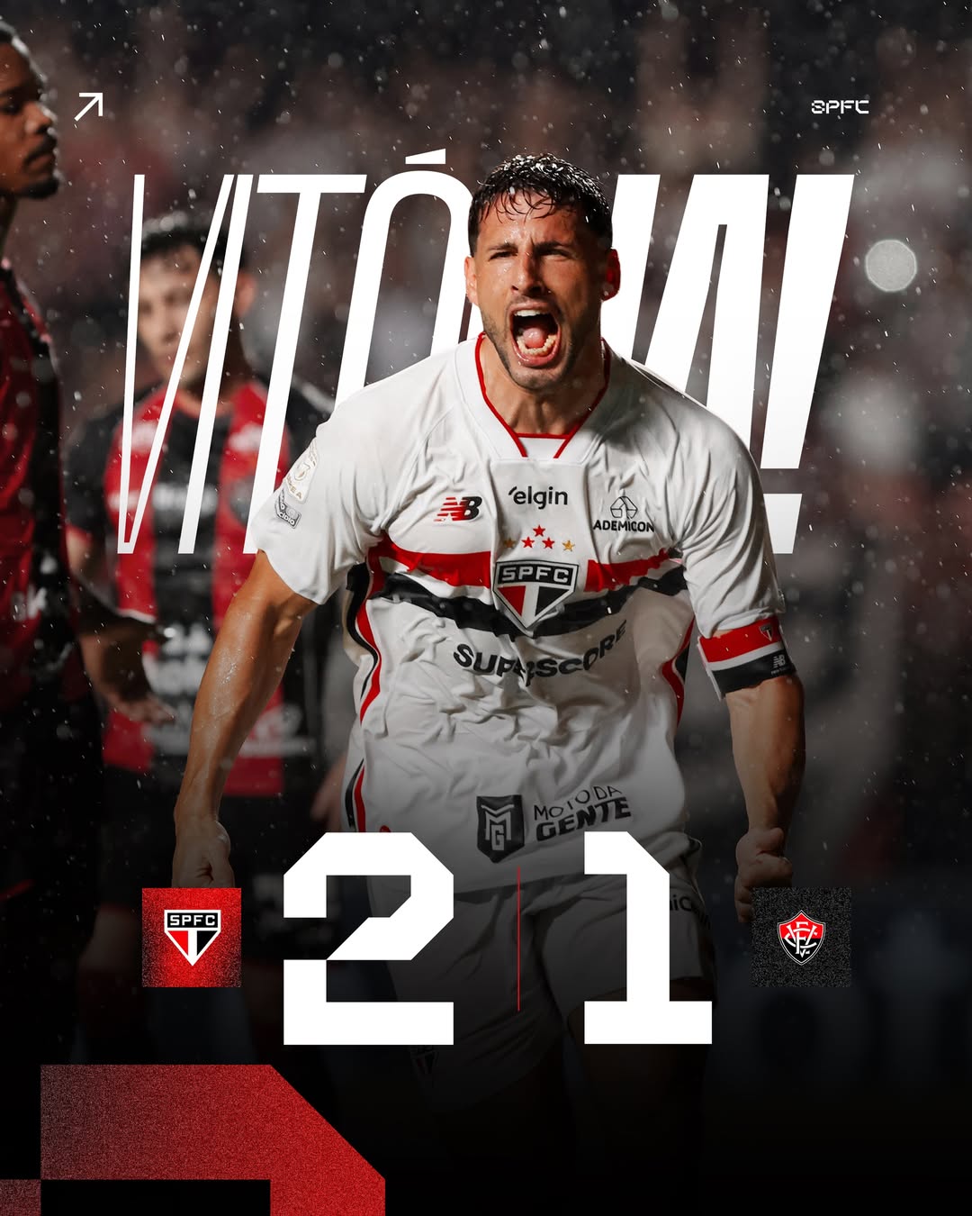 Fim de jogo no MorumBIS! O Tricolor superou o Vitória e somou mais 3️⃣ pontos no Brasileirão! São Paulo 2️⃣ x 1️⃣ Vitória ⚽️ Calleri ⚽️ Calleri #VamosSãoPaulo 🇾🇪 📸 Rubens Chiri / São Paulo FC