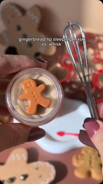 The gingerbread man watching us pull out the whisk 🫣 the LANEIGE Lip Sleeping Mask in Gingerbread is here 🤎