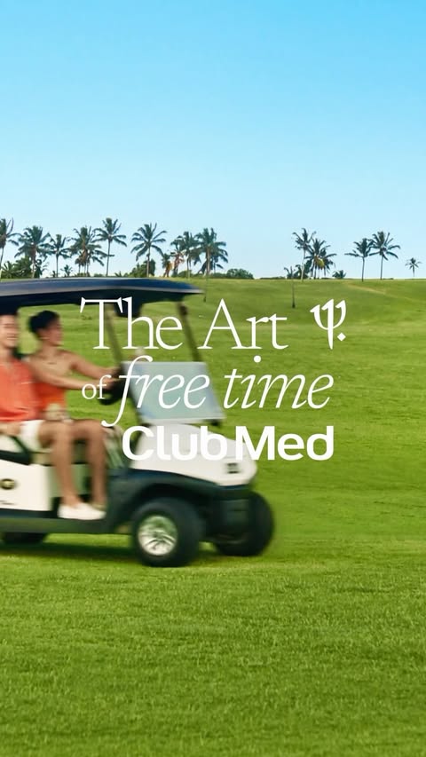 A little swing, a little sip. ⛳️ That’s what we call a well-balanced use of free time. Un peu de golf, un peu de détox. 🥒 Encore une façon de profiter de son temps libre. #clubmed #artoffreetime #lartdutempslibre #cl…