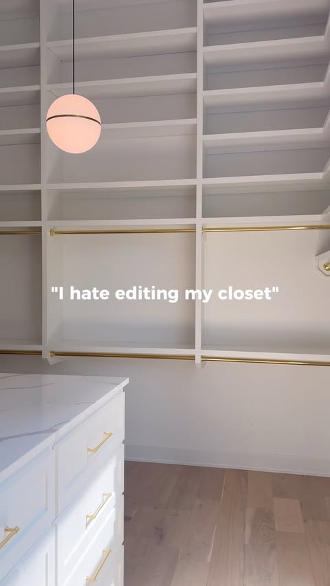 Some things are worth being a little extra about. Closets included 🤌🏼