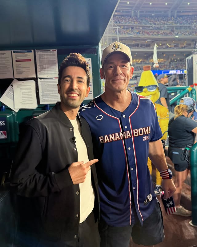 41,000 screaming fans. 6 teams. 1 yellow tuxedo. 1 crazy dream. We filmed BTS of the first Banana Bowl with Jesse Cole as the Savannah Bananas took on the Texas Tailgaters. I’ve never seen so much joy in one stadium -…