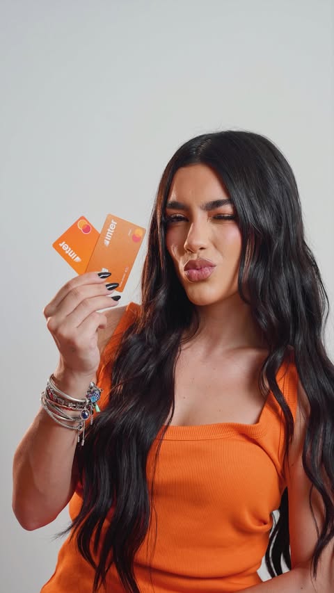 Quando o assunto é relacionamento, eu posso contar com @interbr 🧡 Afinal, o relacionamento sério mais importante é com a sua vida financeira. Com o Inter Ring, é só aproximar pra pagar e aproveitar os benefícios. Eu …