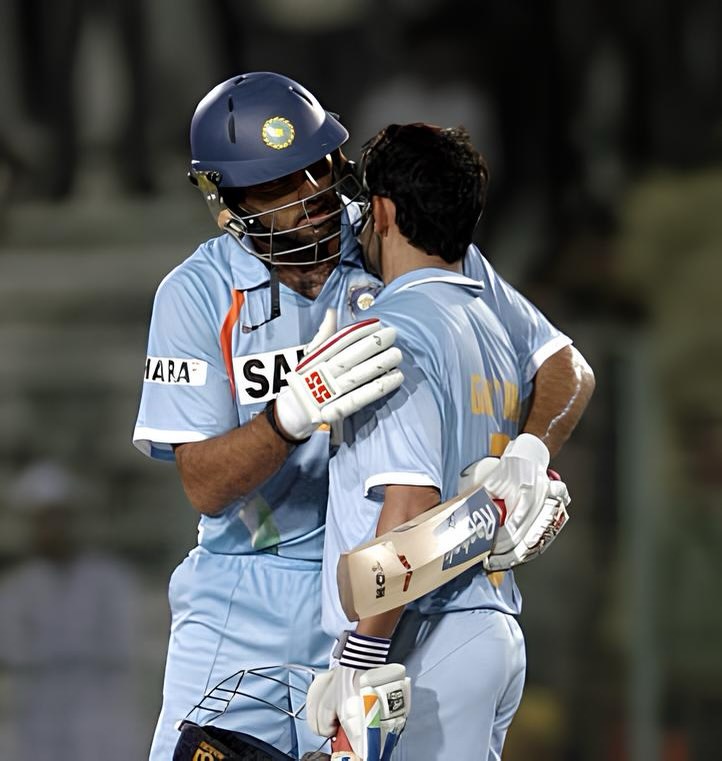 GG you know I’ve always got your back 🤪🤗 and wish you only go from strength to strength! Happy birthday brother 🎂 always upwards and keep making us proud! Lots of love ❤️ @gautamgambhir55